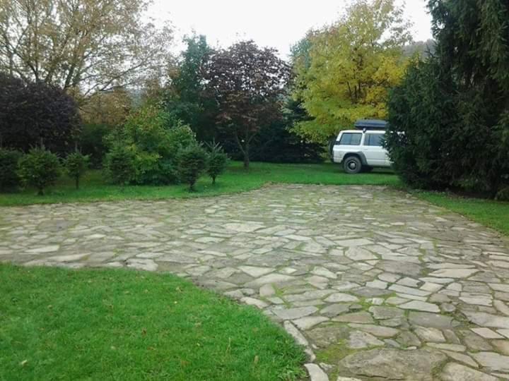 Agroturystyka W Ogrodach Санок Екстер'єр фото