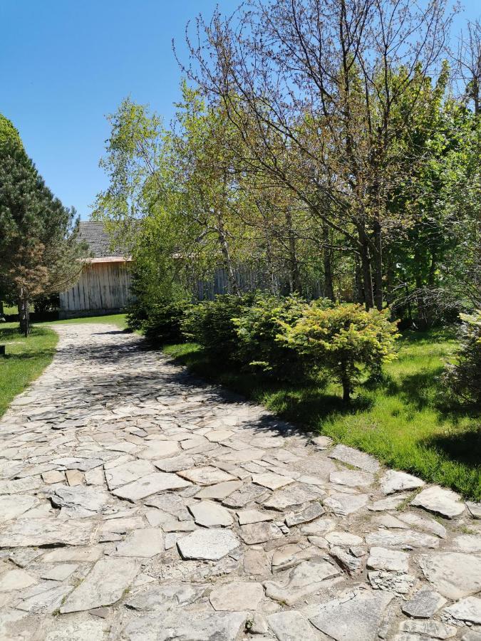Agroturystyka W Ogrodach Санок Екстер'єр фото